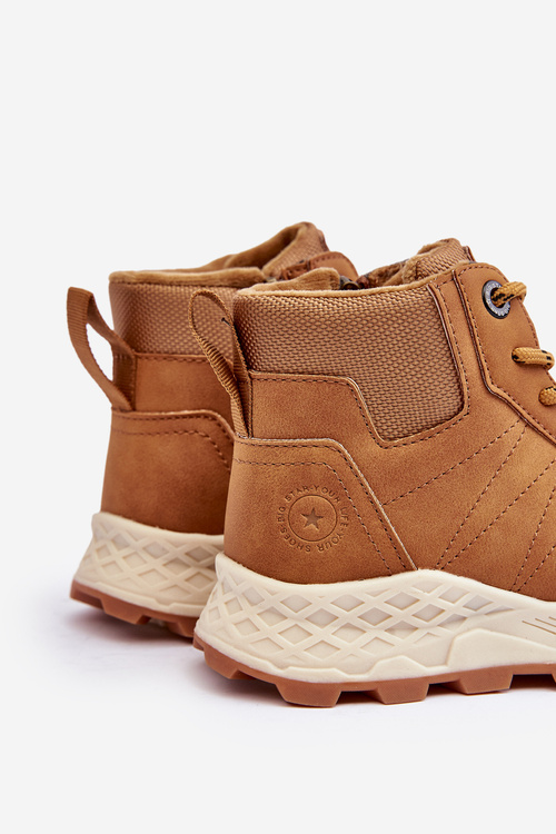 Treking topánky izolované detské ťavy veľkej hviezdy MM374202