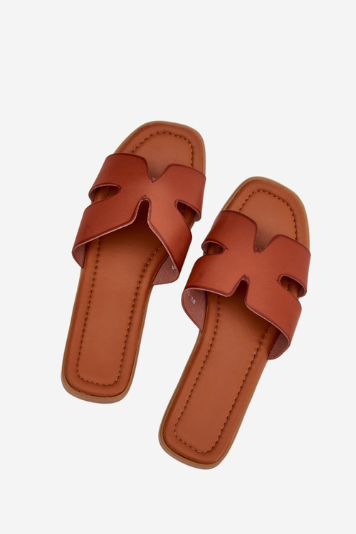 Dámske Ploche Sandále S Výrezmi Camel Salyra