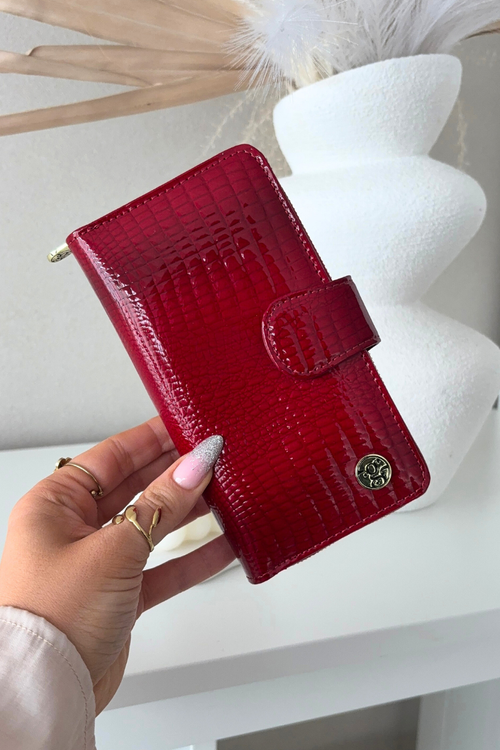 Lakovaný dámsky peňaženka s reliéfnym a zlatým detailom červená Evlinne