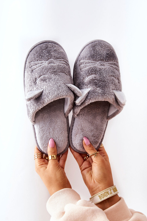 Papci lesklé mačky so sivými uši kaisy