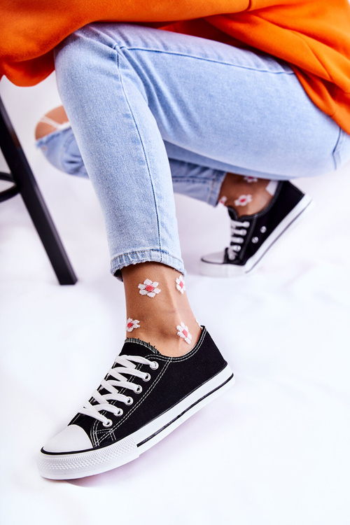 Dámske klasické čierne behy uviazané tenisky