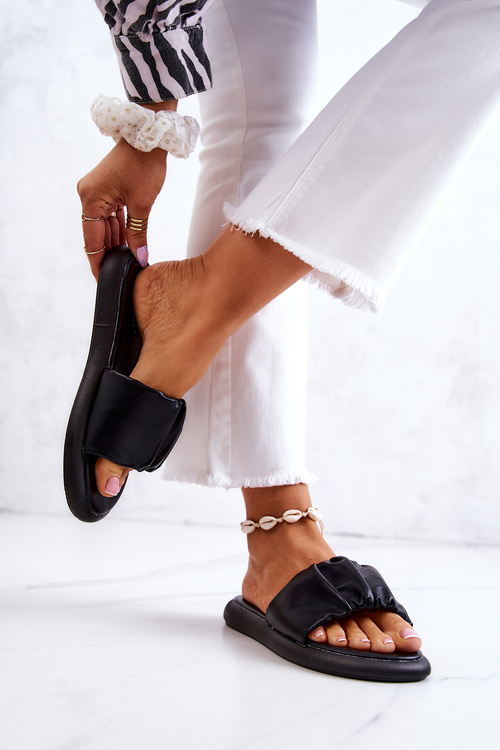 Dámské klasické pantofle černé Feline