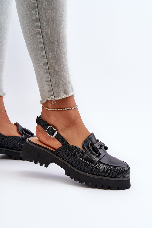 Dámské sandály na ploché podrážce s ozdobou Černé D&A MR38-656