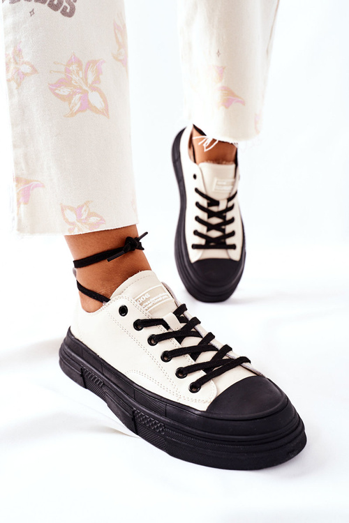 Izolované tenisky žien Goe II2N4036 biele