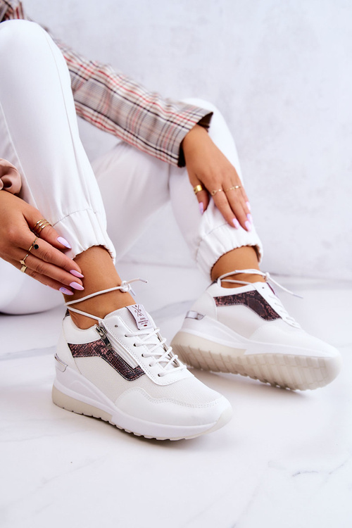 Dámské Tenisky On Wedge Cross Jeans JJ2R4028C Bíle