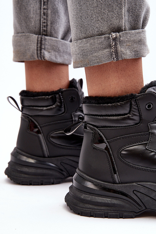 Ocieplané dámské sportovní šněrovací boty černé Dejana