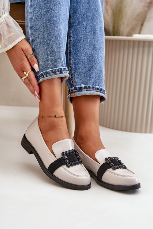 Lakované Dámske Mokasíny S Dekoráciou Svetlosivé Vinceza 58389