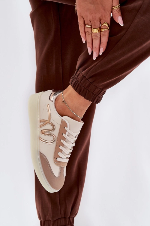 Nízké Dámské Sportovní Boty Z Eko Kůže Béžové Iladira