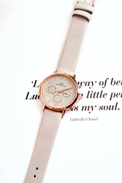 Dámske hodinky na Giorgio a Dario Gray Bar