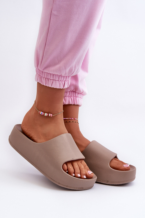 Hnedé dámske platformové papuče z peny Airaplea
