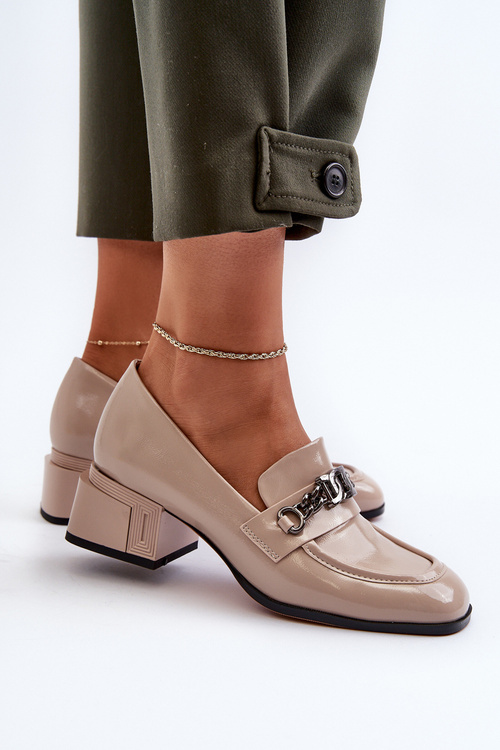 Lakované topánky na opätku béžové S.Barski MR38-960