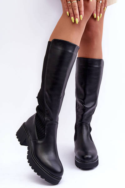 Black Fenwell kožené topánky pred kolenom