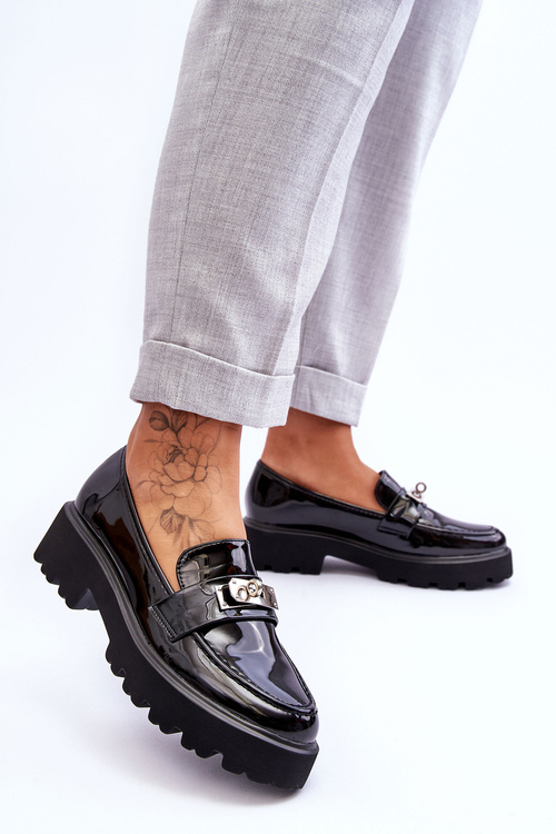 Lakované mokasíny S Dekorací platformy Černe Glory