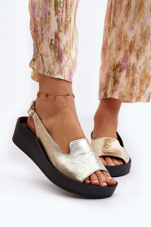 Zazoo 2893 Dámske kožené sandále na hrubej podrážke zlaté