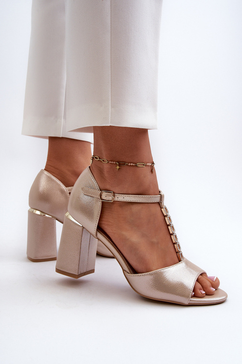 Sandále Na Podpätku Z Zlatými Cirkonmi Aniya