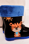 Detské izolované galoshes s Tiger Black