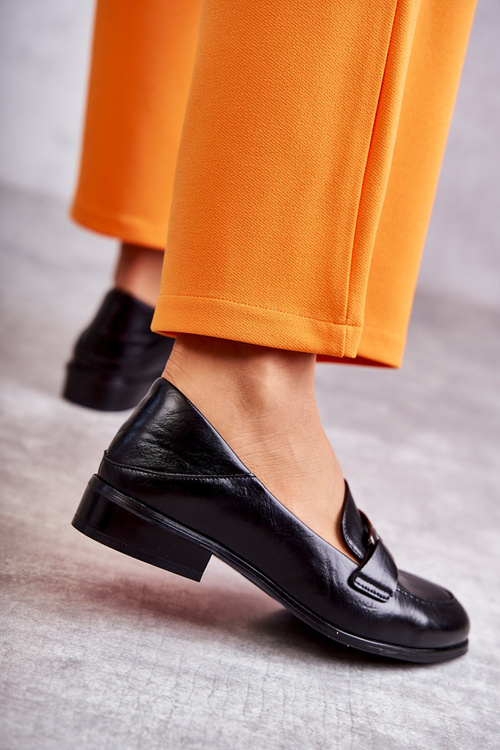 Módne loaferské kožené topánky čierna trine