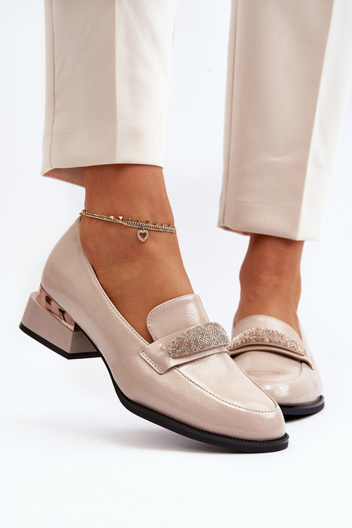 Dámské lakované polobotky na nízkém podpatku béžové Marilni