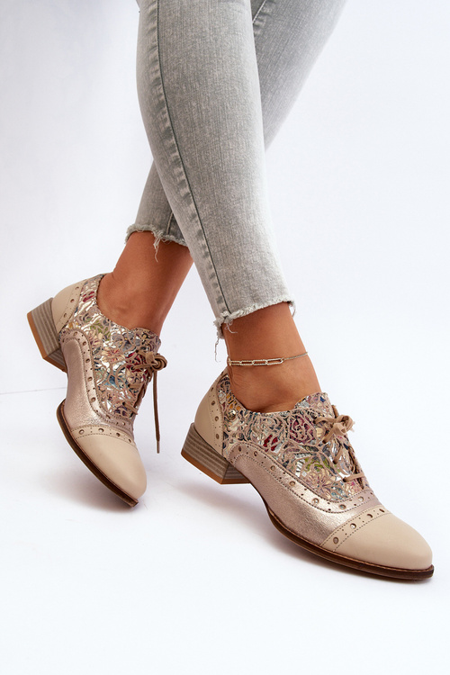 Kožené Dámské Polobotky S Dekorovaným Svrškem Maciejka 06408-04 Beige