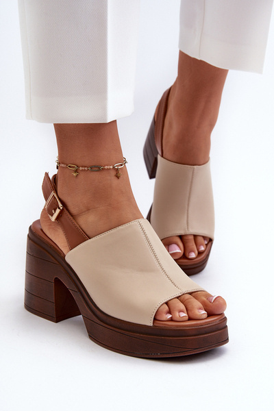 Elegantní dámské sandály z eko kůže na podpatku béžové Vattima