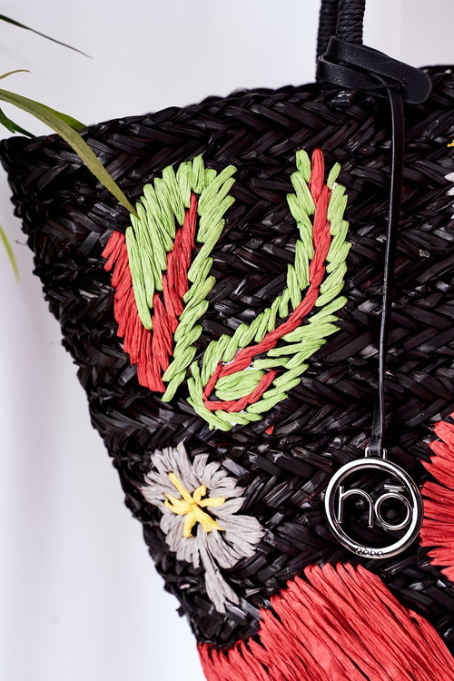 Čierna čierna čierna taška nakupujúci