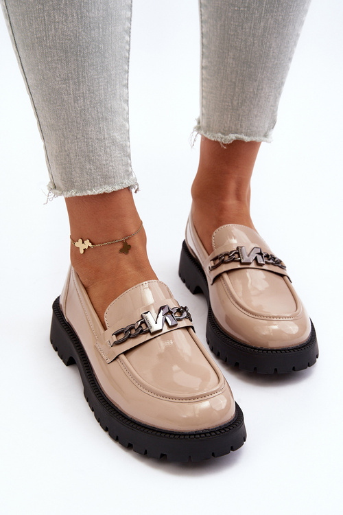 Dámske lesklé mokasíny s plochou podrážkou béžové Ezoma