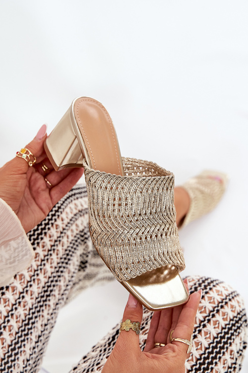 Dámske Šľapky S Pletením Na Opätku Zlate Ciariloria