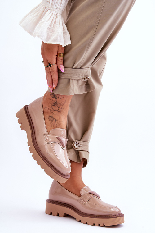 Lakované dámské mokasíny na platformě s zdobením béžove Jonett