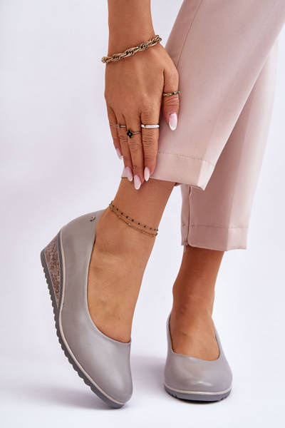 Klasické sivé klinové čerpadlá