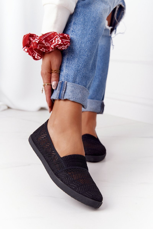 Openwork Slip-On Sneakers sklz-on čierny chillout