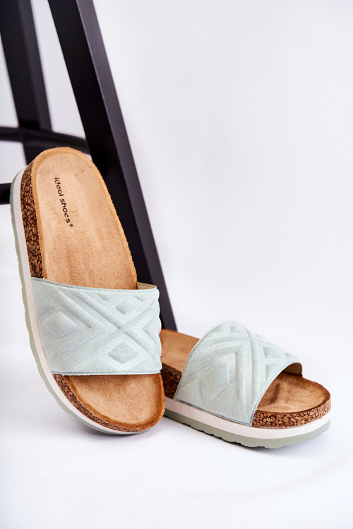 Dámské semišové pantofle na masivní platformě zelené Heritta