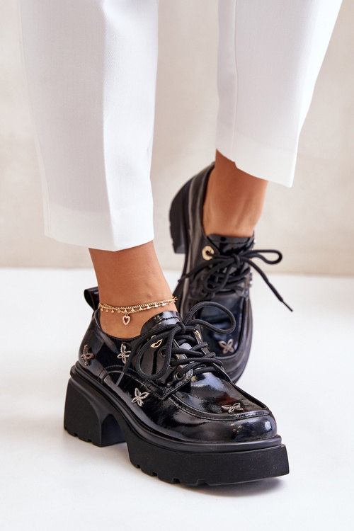 Lakovane Dámske Poltopánky S Ozdobami Prírodná Koža Artiker 55C1011 Čierne