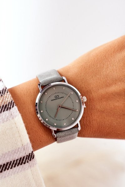 Hodinky Na Koženém řemínku Giorgio&Dario Mátové