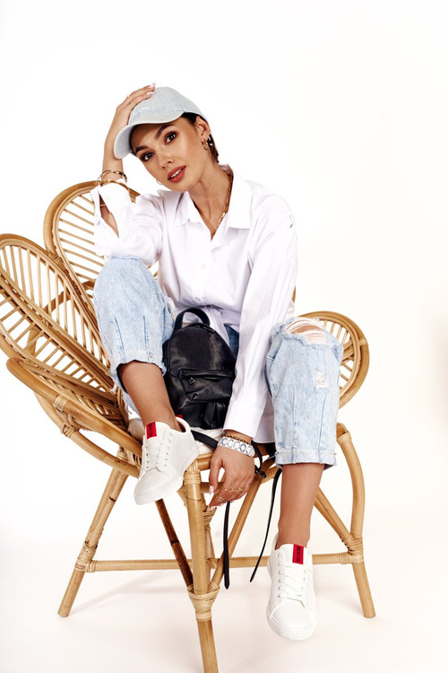 Dámske kožené tenisky s pásom Big Star DD274685 biela