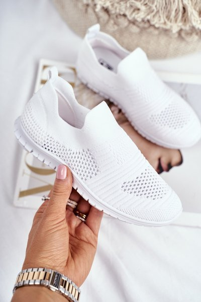 Detské športové topánky skĺznuté biele bobi