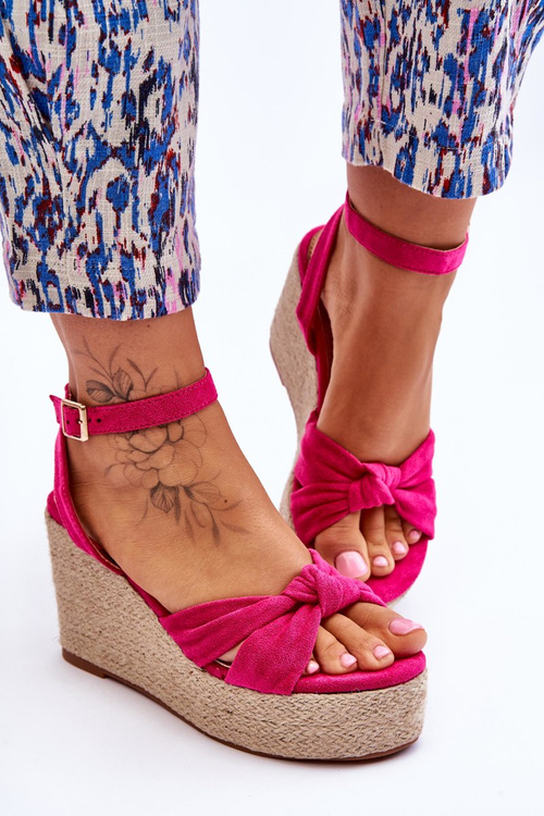 Dámske sandále na klinoch Fuchsja Kendall