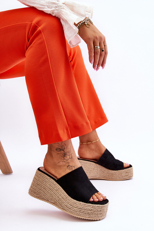 Dámské pantofle na klínu a platformě černé Ysabel