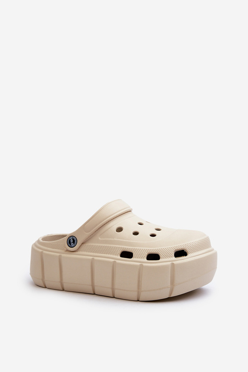 Dámske penyové sandále na platforme béžové Itubia