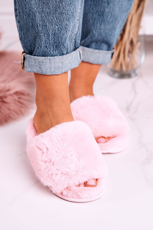 Dámske ružové kožušiny