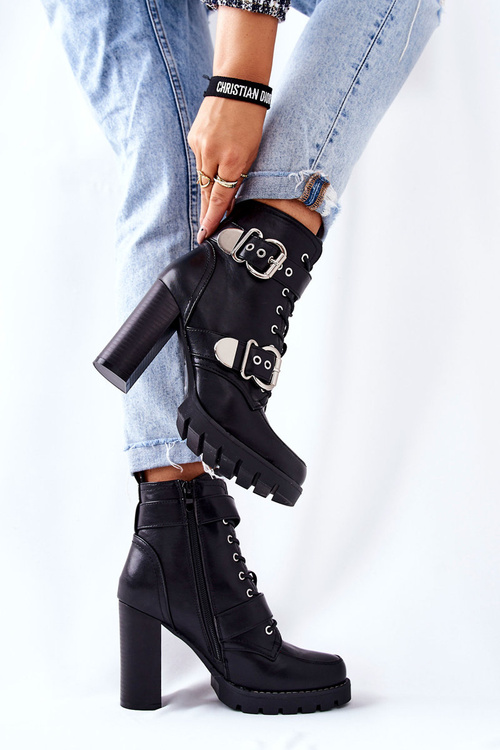 Black Flaris topánky na stĺpiku so svorkou