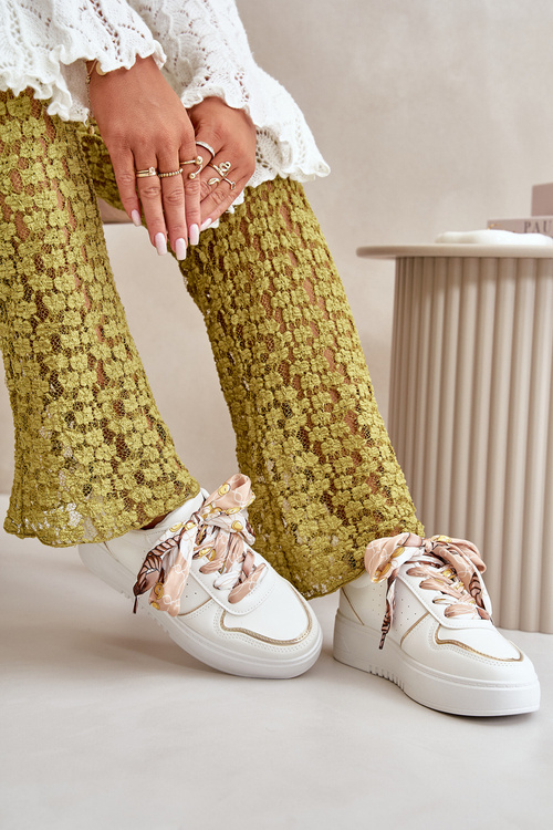 Dámske Tenisky Na Platforme S Dekoratívnym Šnurovaním Biely Mistra