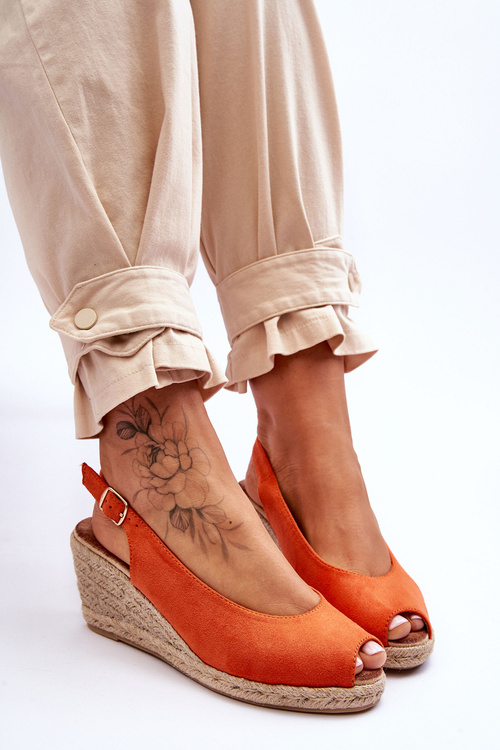 Semišové sandále na starovekých klzákoch Elsie