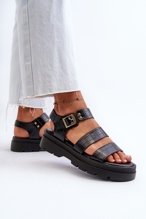 Dámske sandále na masívnej podrážke čierne Nicarda