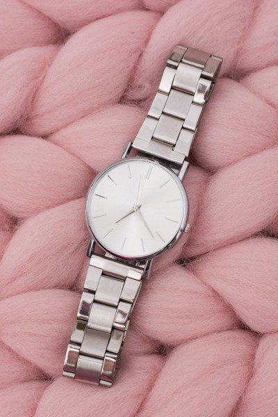 Stylish Silver Women Watch with Bracelet
