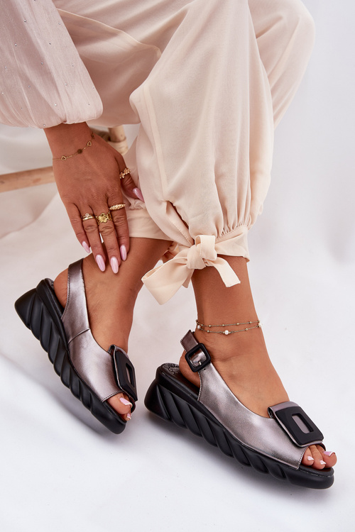 Dámské kožené sandály na platformě s ozdobou Artiker 56C2158 grafitové