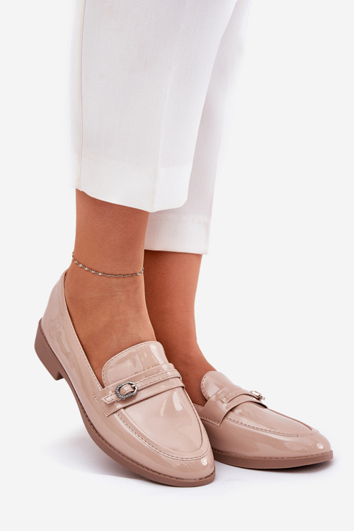 Lakovane Dámske Mokasíny S Dekoratívnou Prackou Béžové Mollan