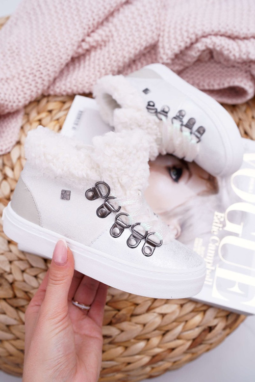 Dievčenské baby topánky veľká hviezda biela EE374017