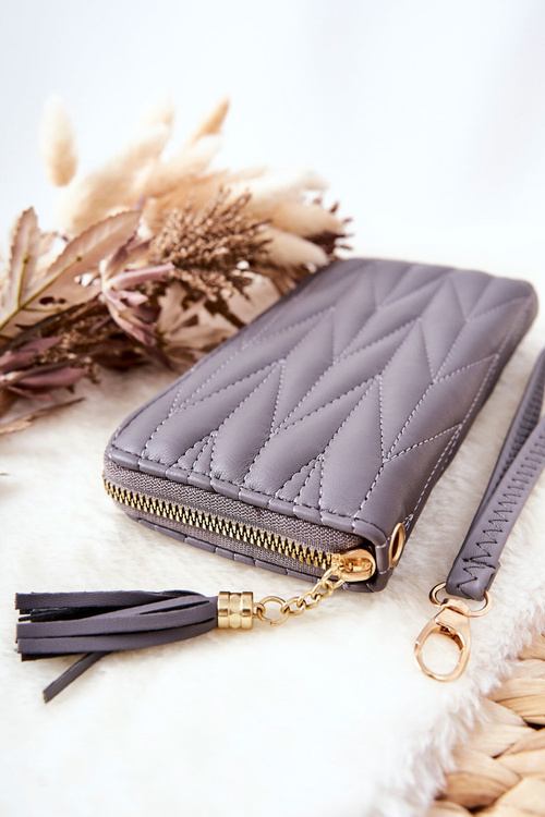 Velká prošívaná peněženka na zip s popruhem Šedý