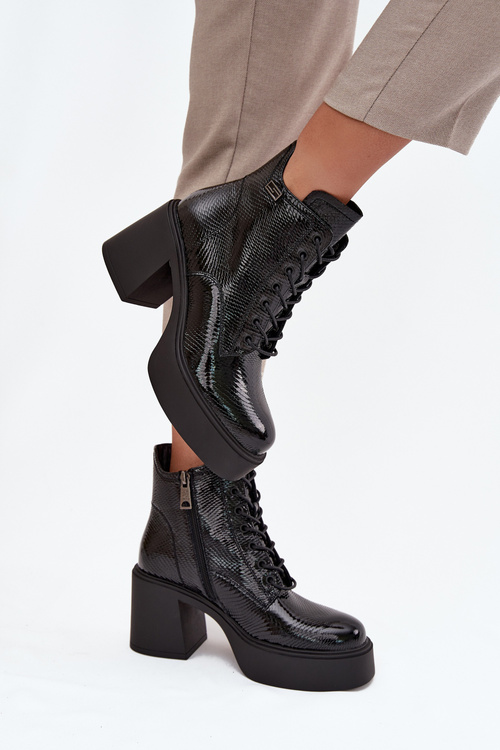 Lakované kožené dámske členkové topánky na platforme a podpätku Vinceza 66817 čierne