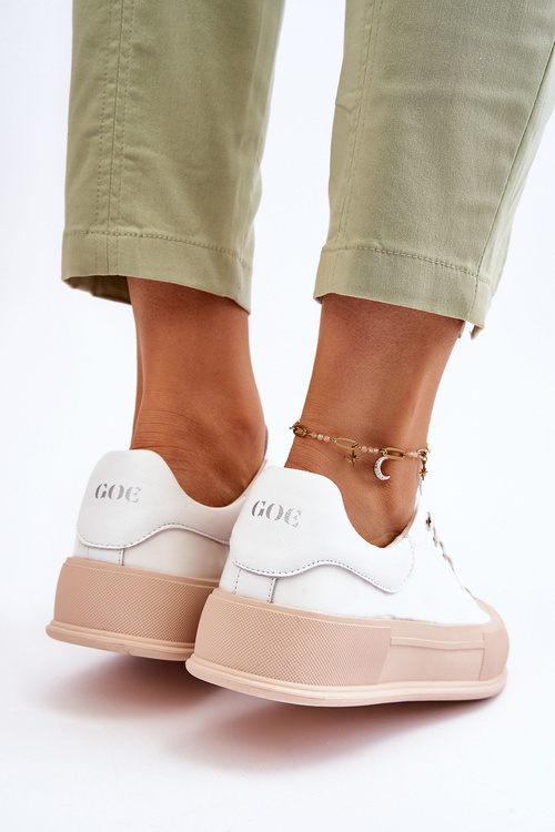 Ženské lakované tenisky na platforme Goe LL2N4020 biela